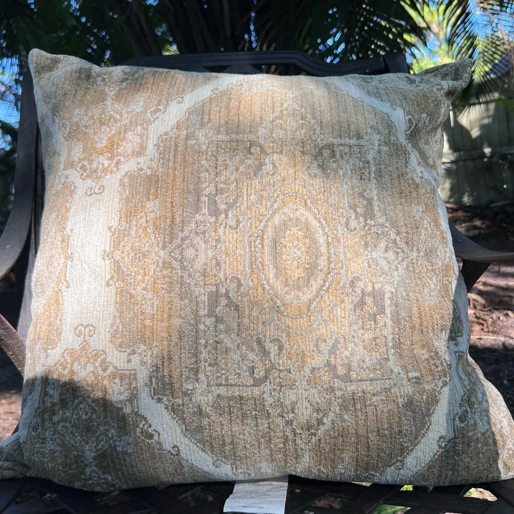 Z Gallerie XL Patterned Pillow only used for staging a house